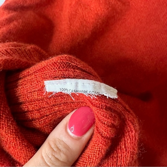 NOT SHY 100% Cashmere V Neck Sweater France Designer Old Money Orange Medium - Picture 5 of 5